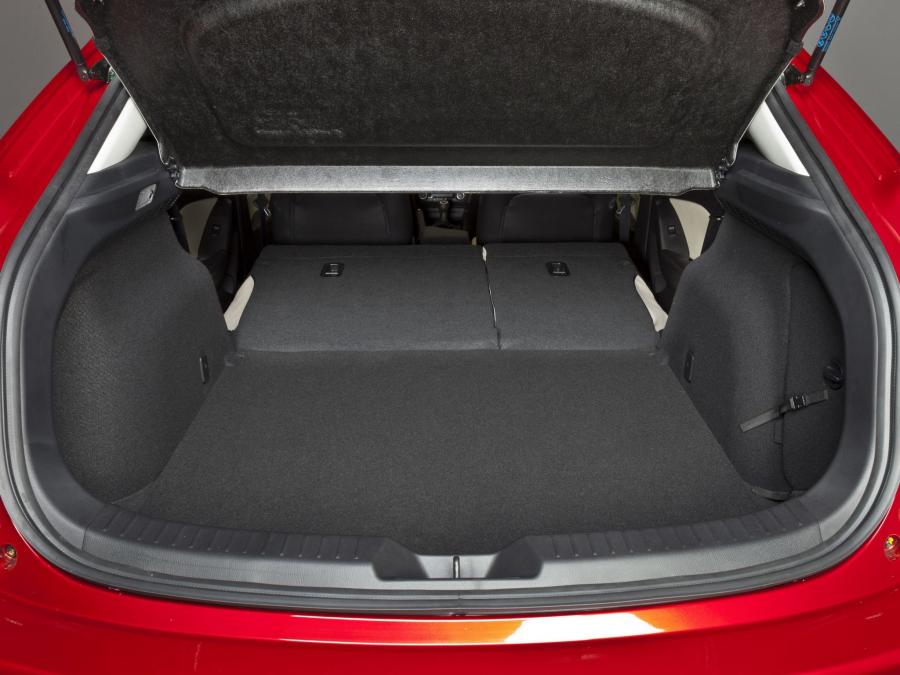  Mazda3 Hatchback 2013 года  (фото 5 из 31)